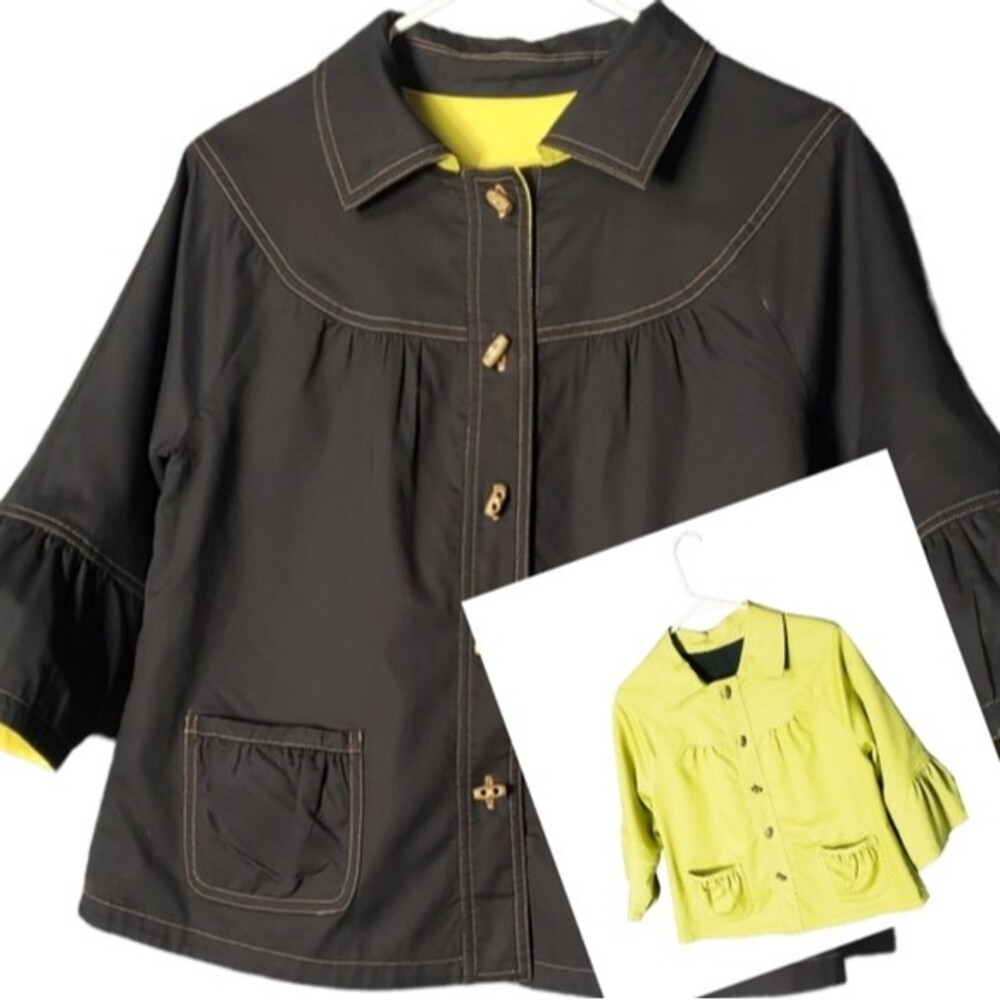 THE CUTEST REVERSIBLE JACKET Black Lime Wooden Buttons 2 Pocket on each side